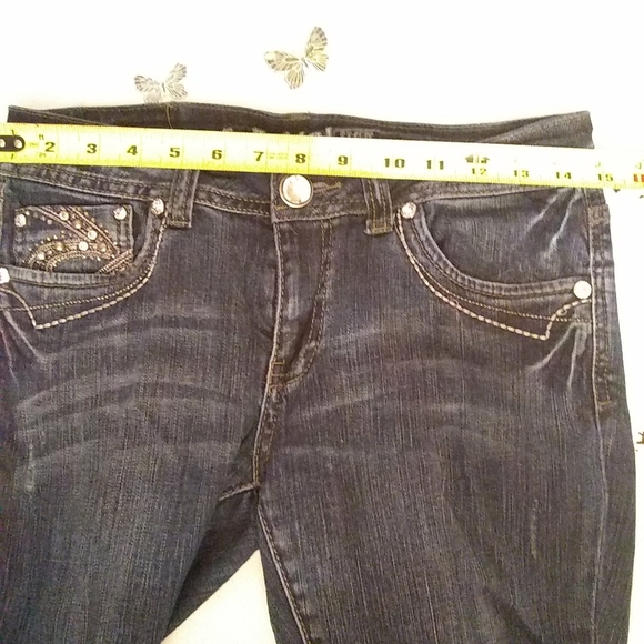 L A Idol Pants Womens Capris Blue Jeans Embroidery Rhinestones Size 31"/22ins - Picture 9 of 10